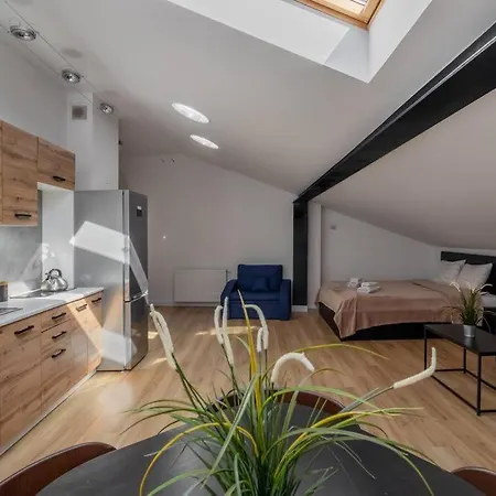 Golden Waw - Old Town - Marcinkowskiego #5 *